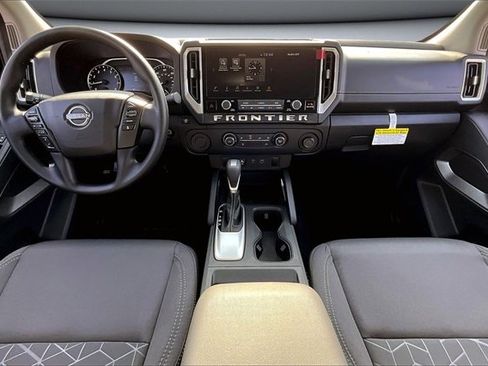 New 2026 Nissan Frontier SV image 5
