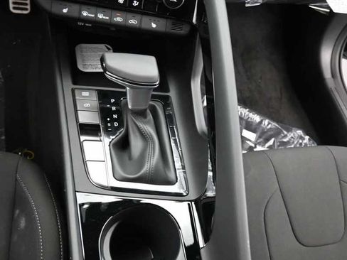 New 2026 Hyundai Elantra SEL Sport Premium FWD image 22