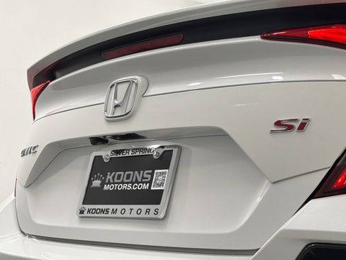 Used 2019 Honda Civic Si image 9