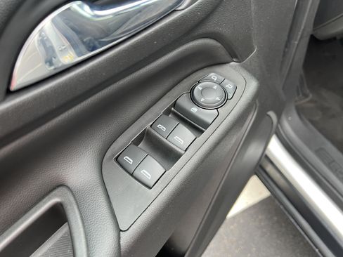 Used 2020 Chevrolet Equinox LT AWD/4WD image 11