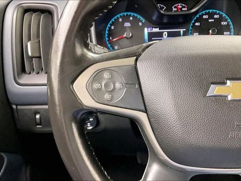 Used 2017 Chevrolet Colorado Z71 AWD/4WD image 22