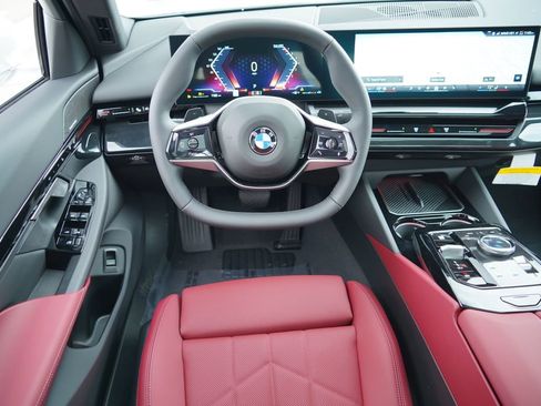 New 2026 BMW 530i RWD image 15