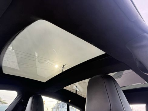 Used 2016 Tesla Model S 90D image 21