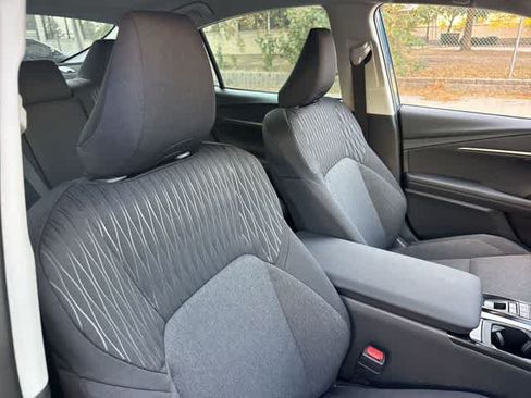 Used 2026 Toyota Camry LE w/ Convenience Package FWD image 16