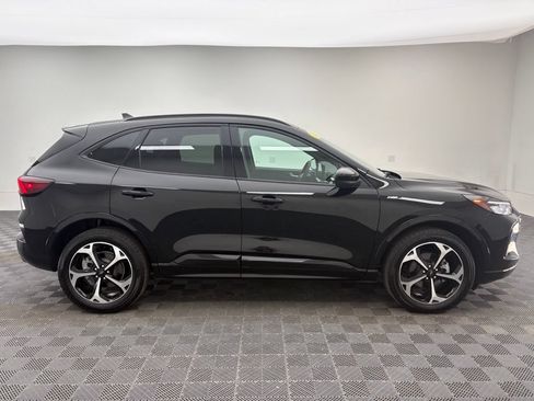 Used 2023 Ford Escape ST-Line Select w/ Tech Pack #2 AWD/4WD image 6