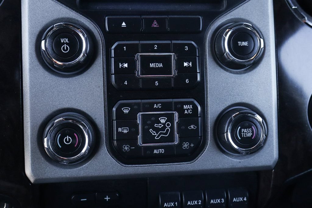 Used 2016 Ford F350 Platinum AWD/4WD image 37