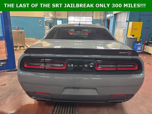 Used 2023 Dodge Challenger SRT Hellcat image 6