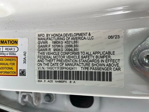 Used 2023 Honda Accord EX image 11