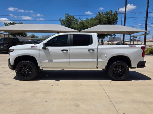 Certified 2022 Chevrolet Silverado 1500 LT Trail Boss w/ Safety Package AWD/4WD image 4
