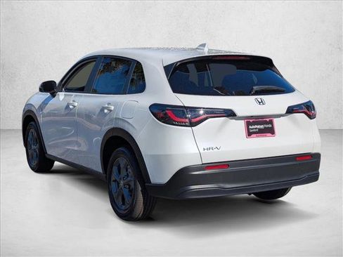 New 2026 Honda HR-V LX image 9