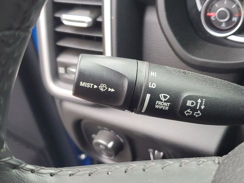 Used 2021 RAM 1500 Big Horn image 14