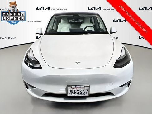 Used 2024 Tesla Model Y Long Range AWD/4WD image 2