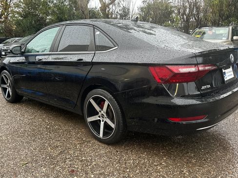 Used 2020 Volkswagen Jetta SE w/ SE Cold Weather Package image 5