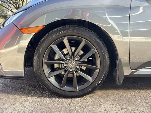 Used 2020 Honda Civic EX image 8