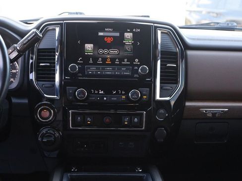 Used 2023 Nissan Titan Platinum Reserve w/ Moonroof Package AWD/4WD image 27
