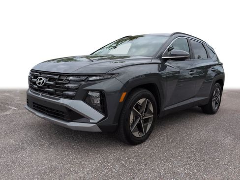 Used 2025 Hyundai Tucson SEL FWD image 1
