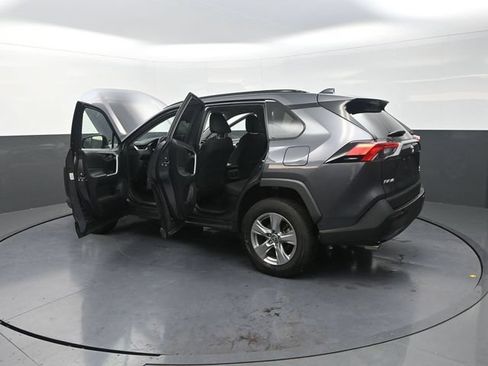 Used 2025 Toyota RAV4 LE AWD/4WD image 43
