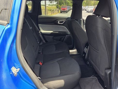 Used 2025 Jeep Compass Sport AWD/4WD image 14