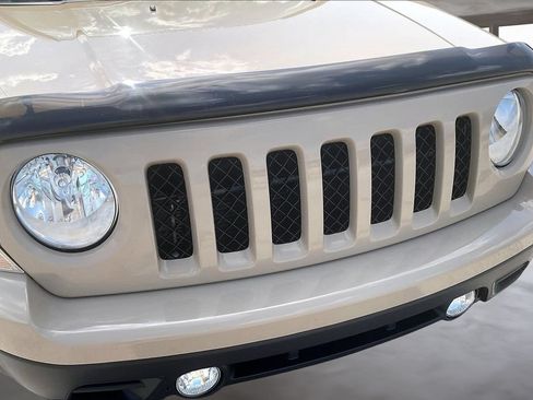 Used 2016 Jeep Patriot Sport w/ Power Value Group FWD image 29