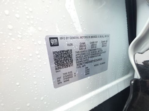 New 2026 Chevrolet Equinox EV LT image 33