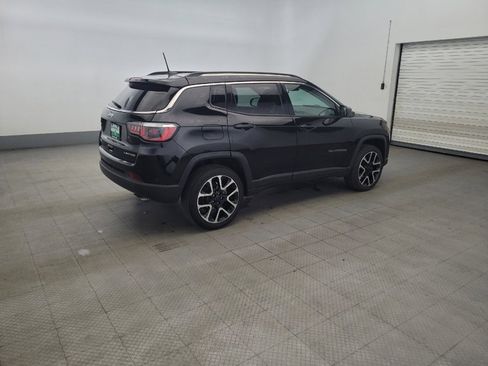 Used 2018 Jeep Compass Limited w/ Navigation Group AWD/4WD image 10