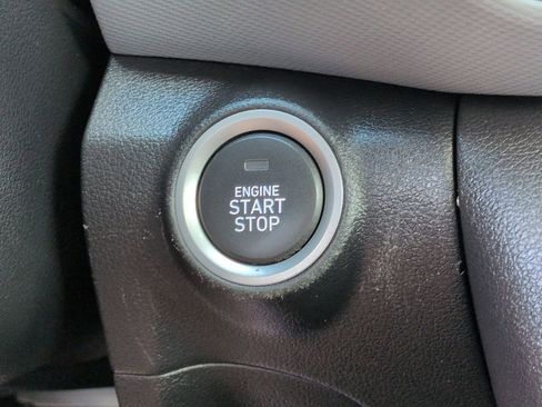 Used 2020 Hyundai Kona Ultimate image 28