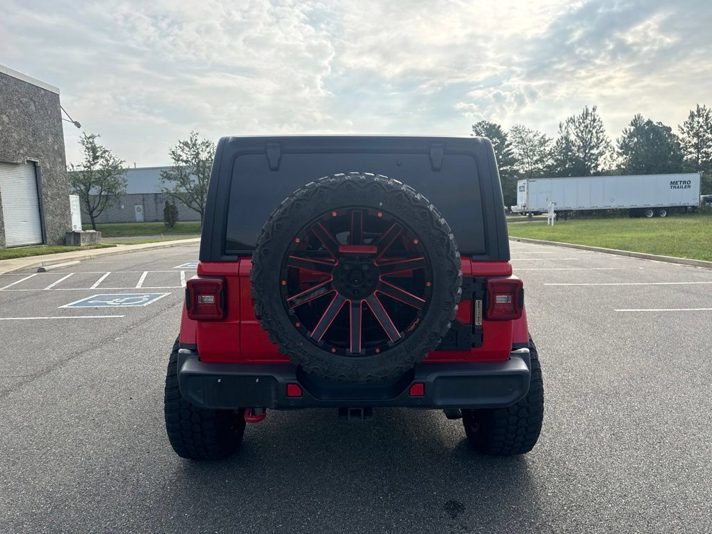 Used 2021 Jeep Wrangler Unlimited Rubicon AWD/4WD image 6