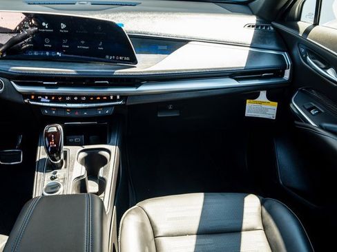 New 2025 Cadillac XT4 Sport image 11