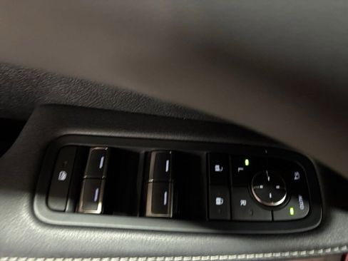 Used 2024 Lexus RX 350 AWD image 10