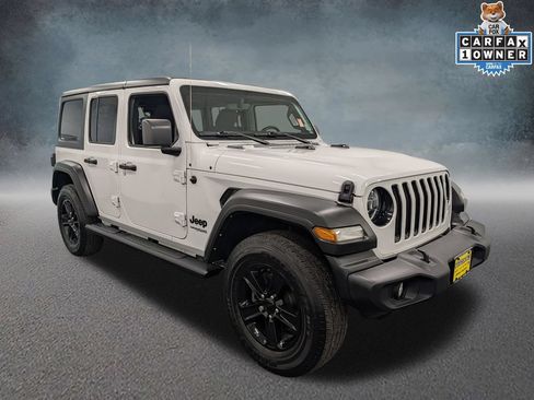 Used 2022 Jeep Wrangler Unlimited Sport AWD/4WD image 3