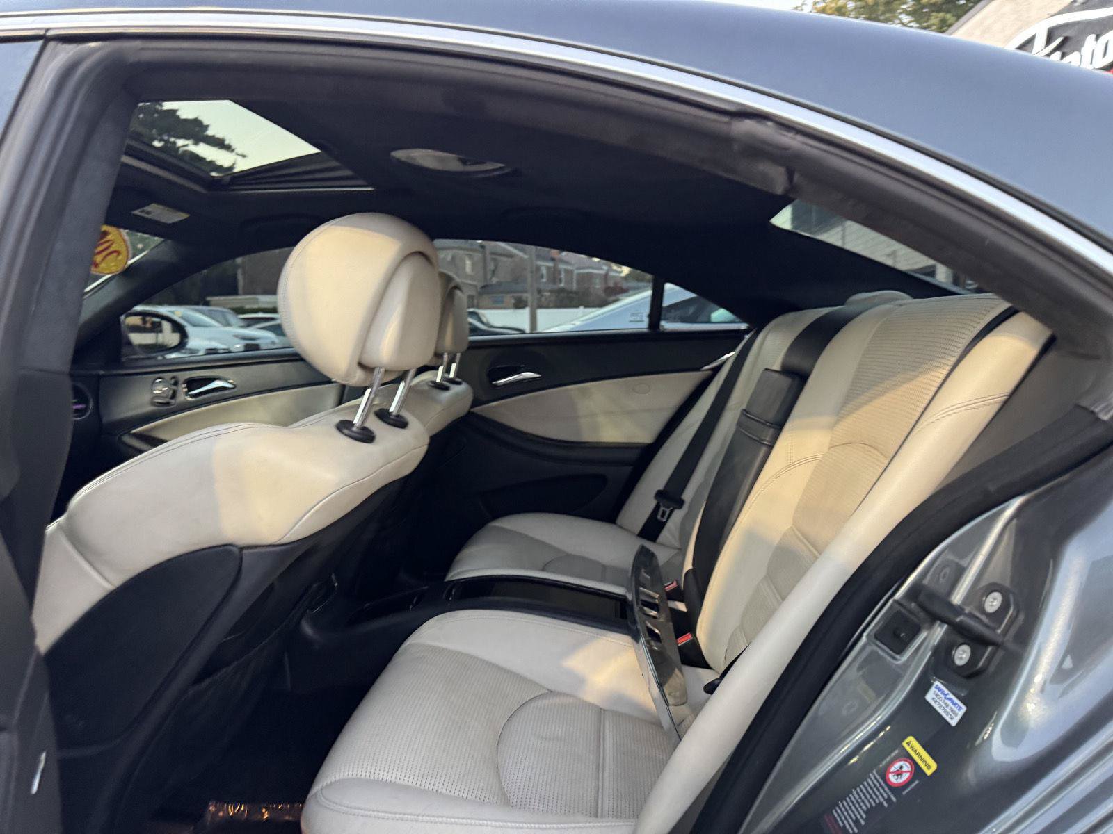 Used 2007 Mercedes-Benz CLS 63 AMG image 26