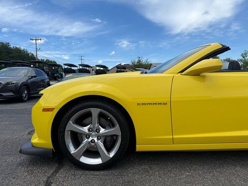 Used 2015 Chevrolet Camaro SS w/ RS Package RWD image 6