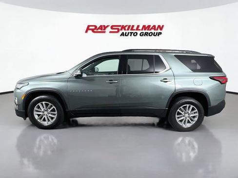 Used 2022 Chevrolet Traverse LT FWD image 4