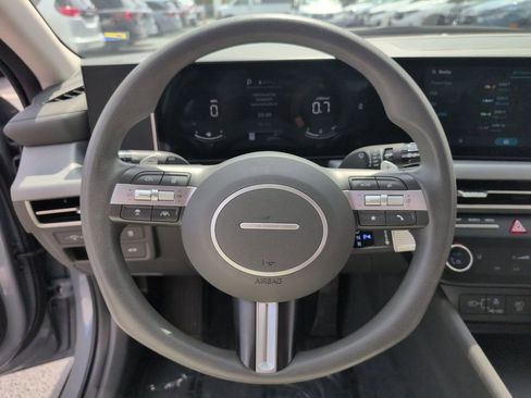 Used 2025 Hyundai Sonata SEL FWD image 22