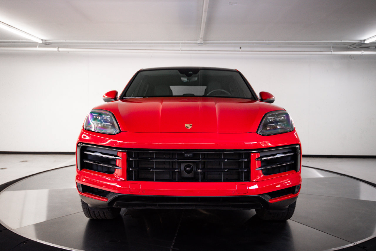 Certified 2026 Porsche Cayenne S AWD/4WD image 10