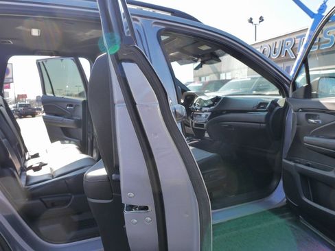 Used 2019 Honda Passport Touring image 7