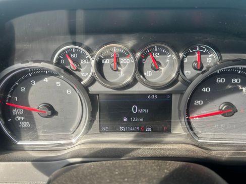 Used 2020 Chevrolet Silverado 1500 LT Trail Boss w/ Convenience Package AWD/4WD image 7
