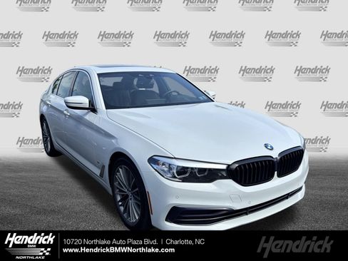 Used 2019 BMW 530i xDrive w/ Convenience Package AWD/4WD image 1