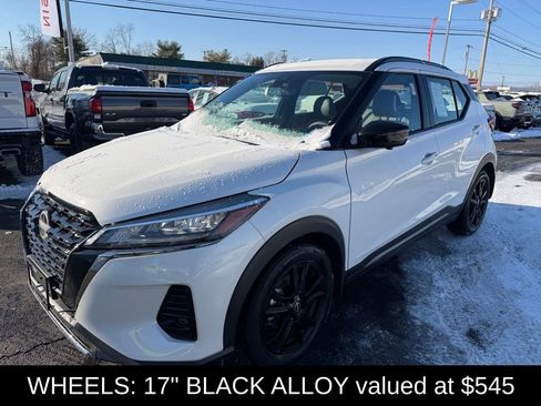 Certified 2024 Nissan Kicks SR w/ SR Premium Package image 4