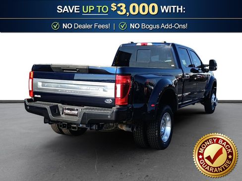 Certified 2022 Ford F450 Platinum w/ FX4 Off-Road Package AWD/4WD image 7