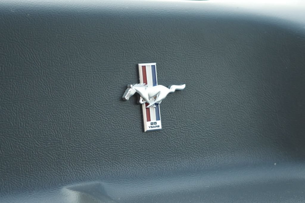 Used 1989 Ford Mustang GT RWD image 23