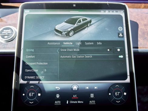 Used 2021 Mercedes-Benz Maybach S 580 4MATIC image 81