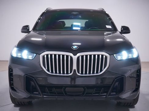 Used 2024 BMW X5 sDrive40i w/ M Sport Package RWD image 4