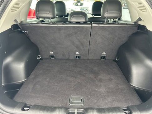 Used 2019 Jeep Compass Latitude w/ Popular Equipment Group AWD/4WD image 20