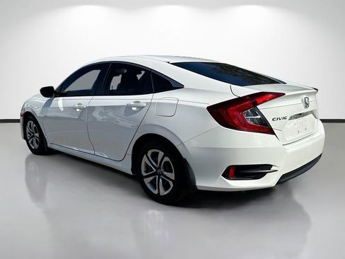 Used 2018 Honda Civic LX image 5