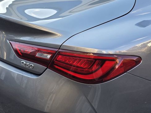 Used 2017 INFINITI Q60 w/ Premium Plus Package 3.0T image 10