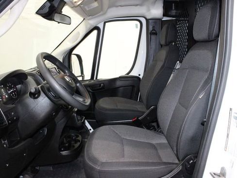 Used 2023 RAM ProMaster 2500 image 9