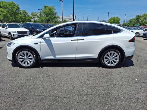 Used 2019 Tesla Model X Long Range AWD/4WD image 9
