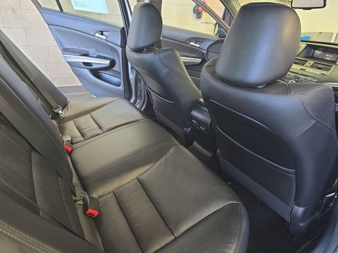 Used 2010 Honda Accord EX-L image 11