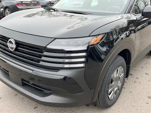 New 2026 Nissan Kicks S image 11